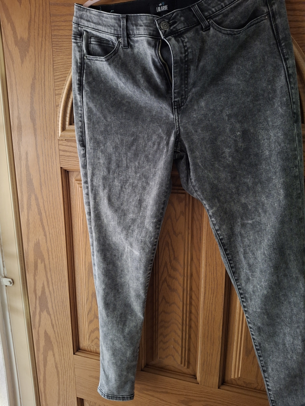 LuLaRoe Gray Acid Washed Skinny Jeans